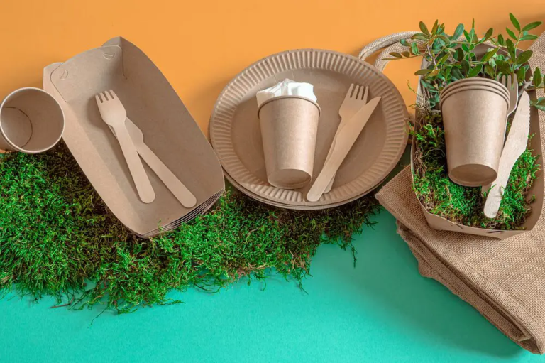 Eco-Friendly Materials for Food Packaging Design